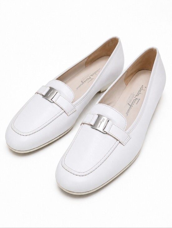 Salvatore Ferragamo Shoes - Salvatore Ferragamo Boutique White Leather Loafers Flats 8.5B Italy